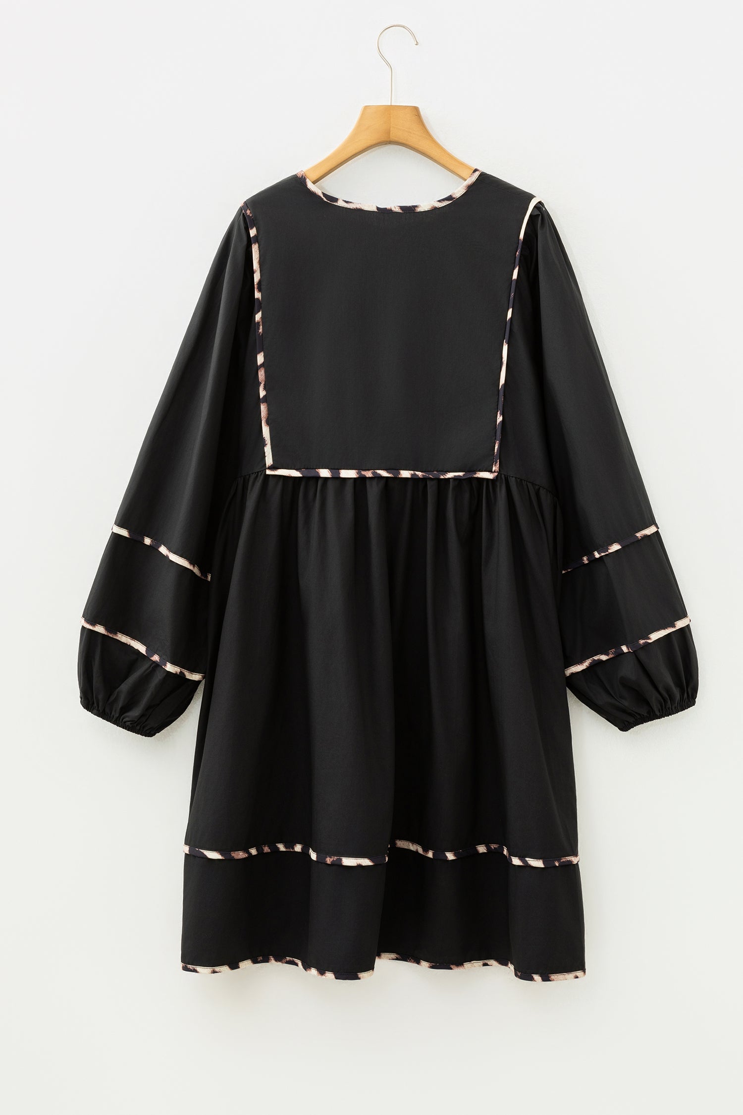 Plus Size Leopard Contrast Trim Tie-Neck Mini Dress