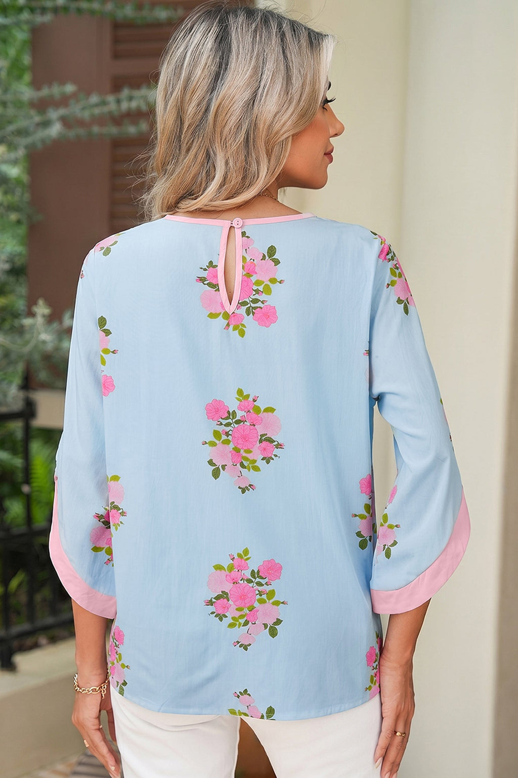 Floral Button Cuffed 3/4 Sleeve Round Neck Blouse