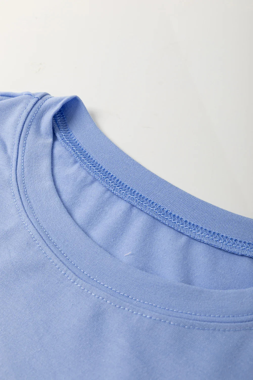 Floral Patch Exposed Stitching Crew Neck Tee